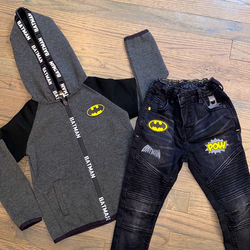 Boys BATMAN Like New SUPERHERO Marvel Sweatshirt Hoodie Jean Pants Set 3/4